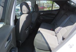 2020 Chevrolet Equinox - Image 29