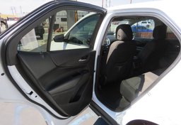 2020 Chevrolet Equinox - Image 34