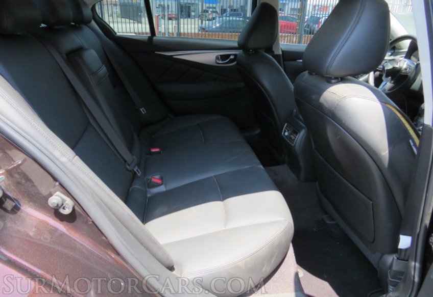 2020 Infiniti Q50 - Image 30