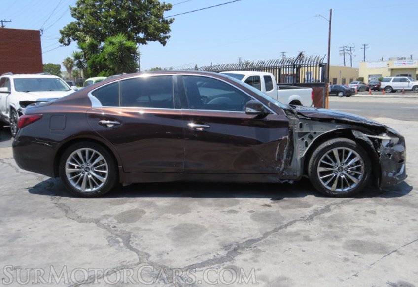 2020 Infiniti Q50 - Image 6
