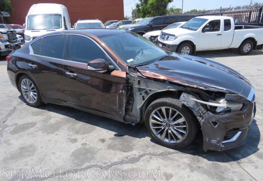 2020 Infiniti Q50 - Image 2