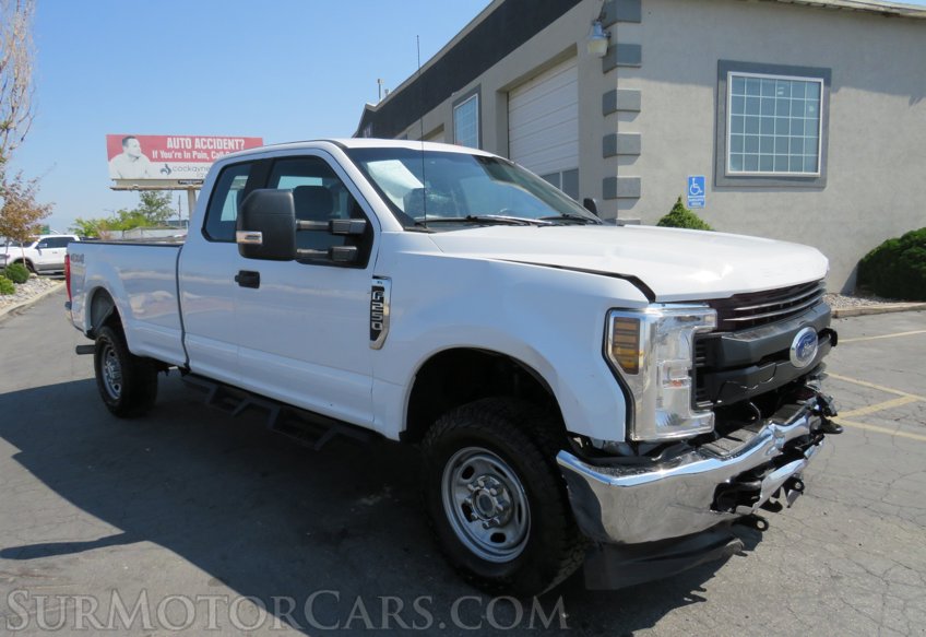 2018 Ford Super Duty F-250 SRW - Image 3