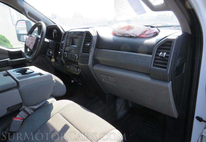2018 Ford Super Duty F-250 SRW - Image 25