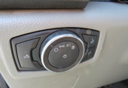 2018 Ford Super Duty F-250 SRW - Image 42