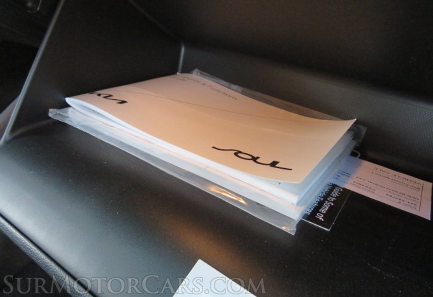 2022 Kia Soul - Image 36