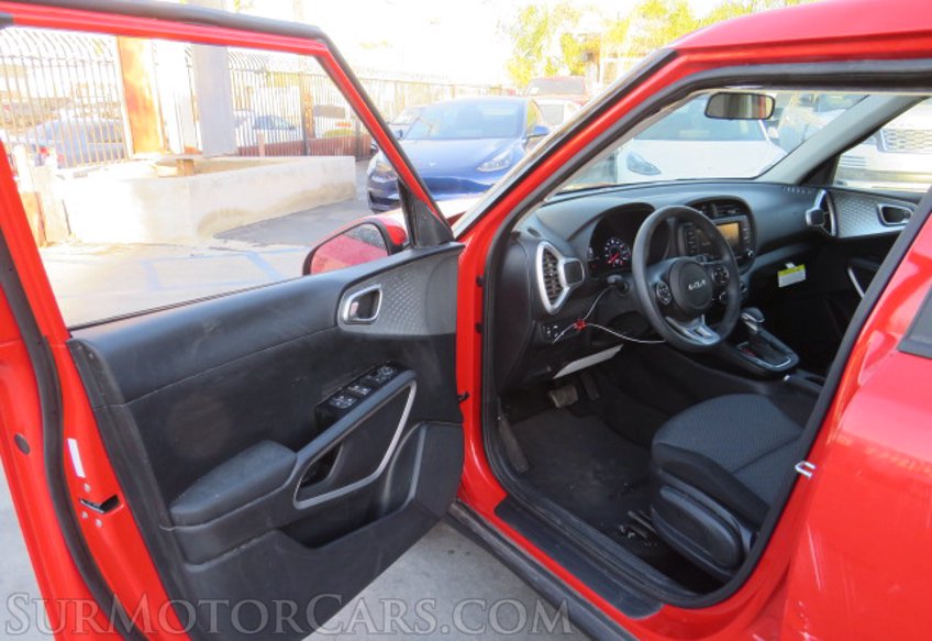 2022 Kia Soul - Image 19