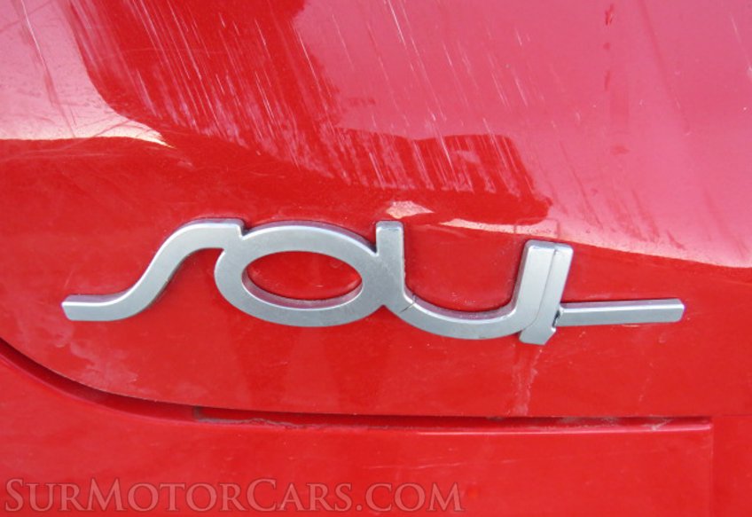 2022 Kia Soul - Image 16