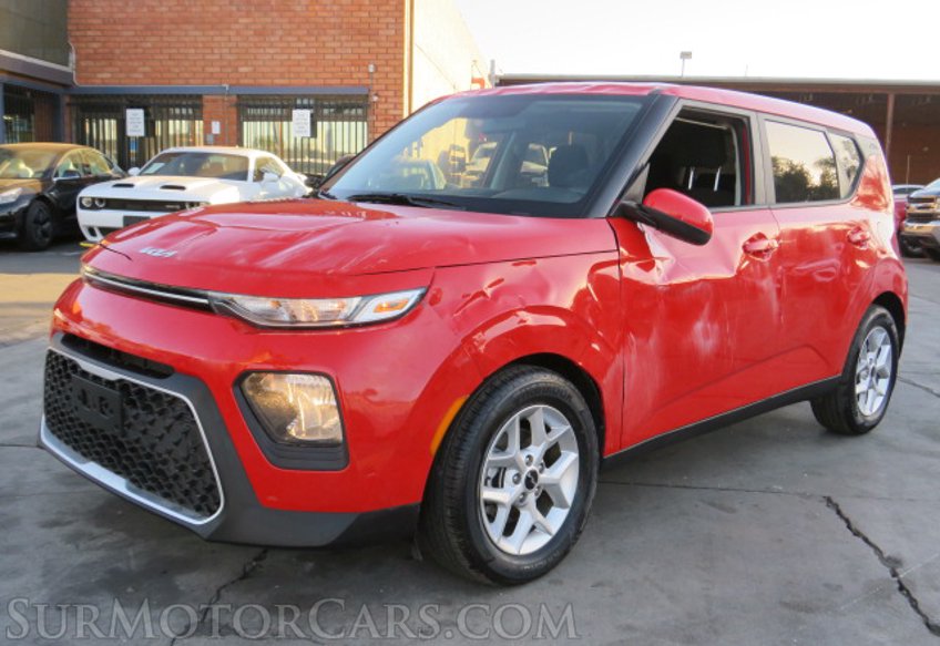 2022 Kia Soul - Image 4