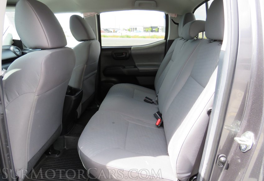 2021 Toyota Tacoma - Image 24