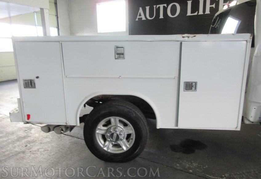 2017 Ford Super Duty F-350 SRW - Image 23