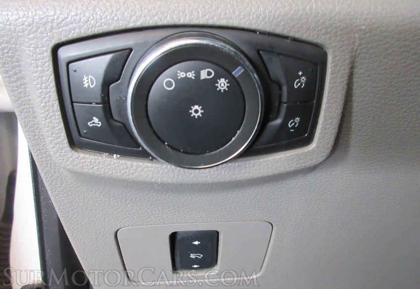 2017 Ford Super Duty F-350 SRW - Image 51