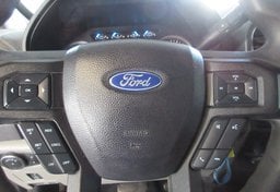 2017 Ford Super Duty F-350 SRW - Image 45