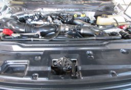 2017 Ford Super Duty F-350 SRW - Image 61