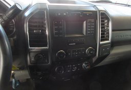 2017 Ford Super Duty F-350 SRW - Image 47