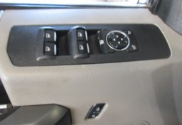 2017 Ford Super Duty F-350 SRW - Image 58