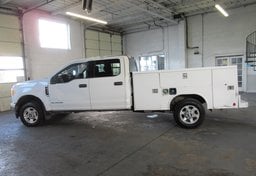 2017 Ford Super Duty F-350 SRW - Image 9