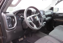 2020 Chevrolet Silverado 1500 - Image 30