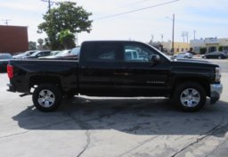 2017 Chevrolet Silverado 1500 - Image 10