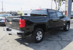 2017 Chevrolet Silverado 1500 - Image 5