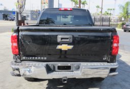 2017 Chevrolet Silverado 1500 - Image 11