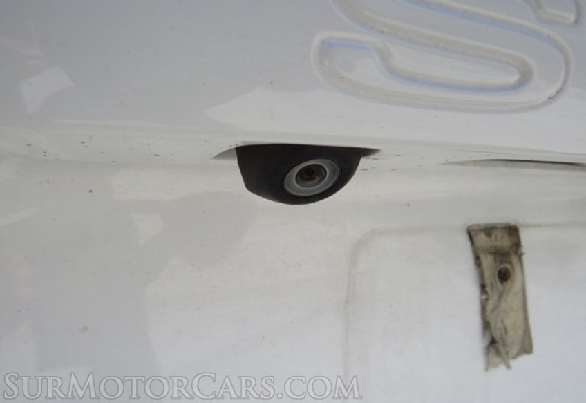 2015 Toyota Sienna - Image 17