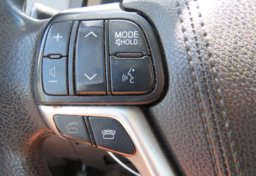 2015 Toyota Sienna - Image 34