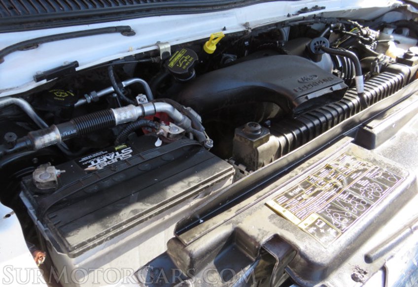2015 Ford Econoline Commercial Cutaway - Image 47