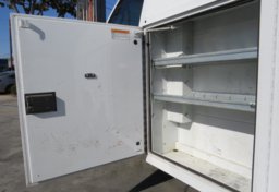 2015 Ford Econoline Commercial Cutaway - Image 11