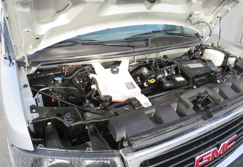 2018 GMC Savana Passenger - Image 72