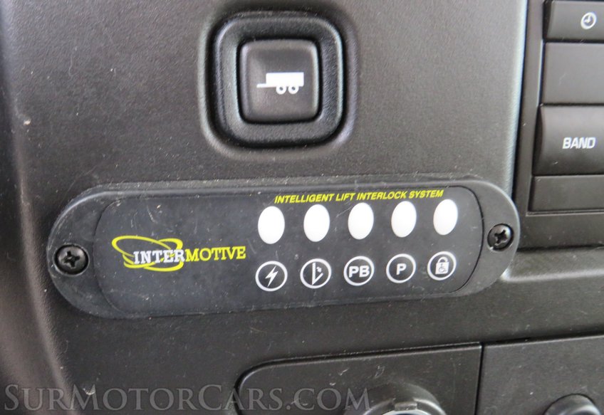 2018 GMC Savana Passenger - Image 57