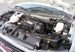 2018 GMC Savana Passenger - Image 70