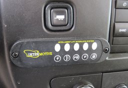 2018 GMC Savana Passenger - Image 57