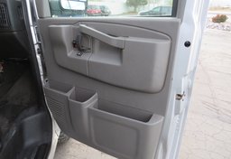 2018 GMC Savana Passenger - Image 64