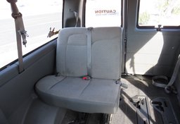 2018 GMC Savana Passenger - Image 33
