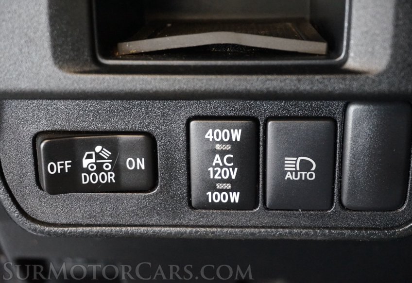 2019 Toyota Tacoma - Image 45