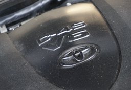 2019 Toyota Tacoma - Image 53