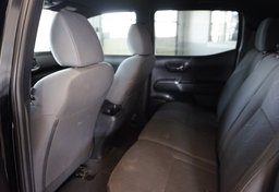 2019 Toyota Tacoma - Image 34