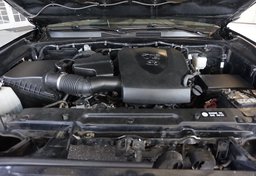 2019 Toyota Tacoma - Image 56