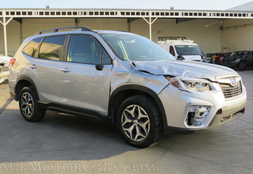 2019 Subaru Forester - Image 2