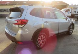 2019 Subaru Forester - Image 5