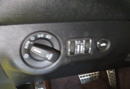 2017 Dodge Challenger - Image 36