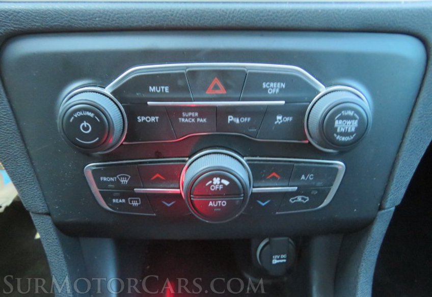 2020 Dodge Charger - Image 36