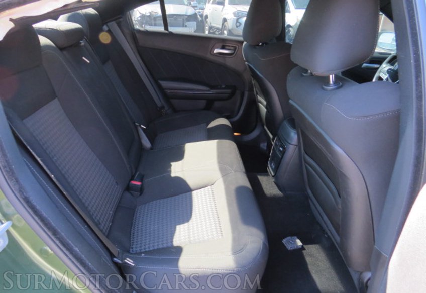 2020 Dodge Charger - Image 29