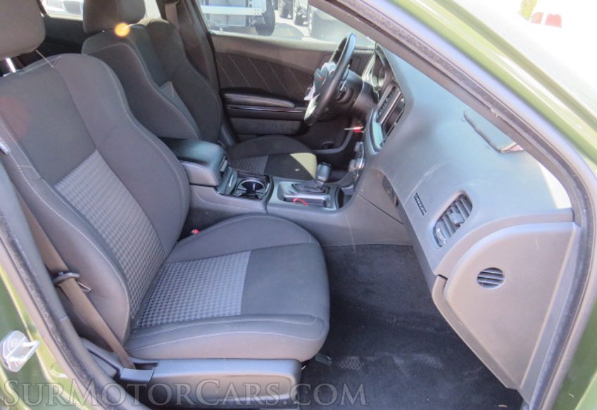 2020 Dodge Charger - Image 28