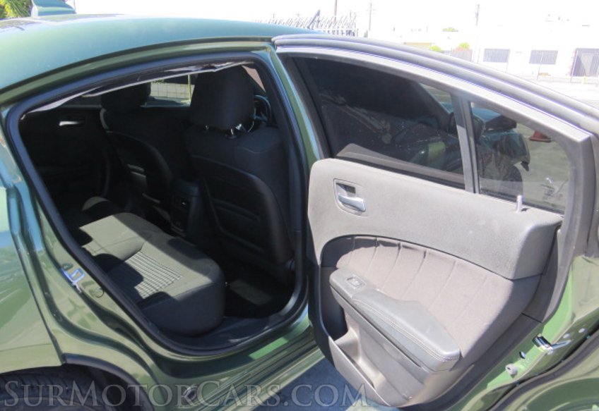 2020 Dodge Charger - Image 23