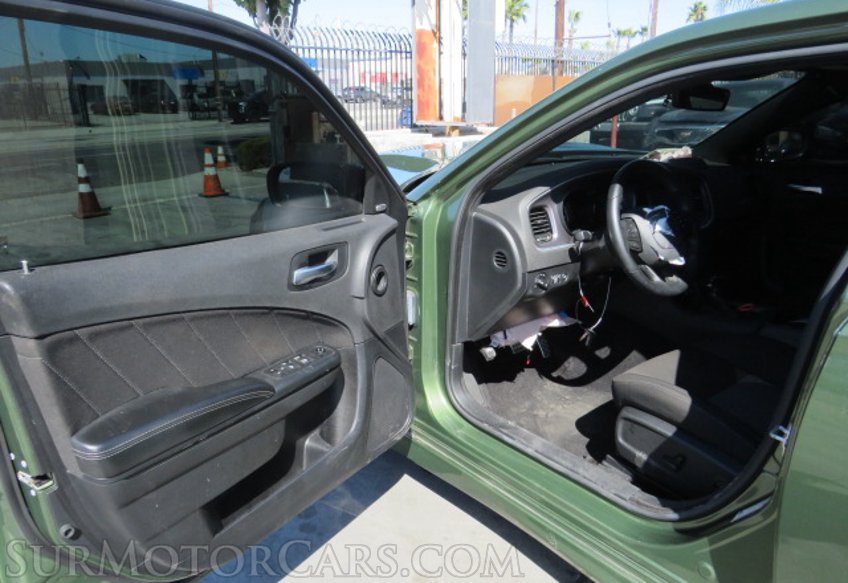 2020 Dodge Charger - Image 20