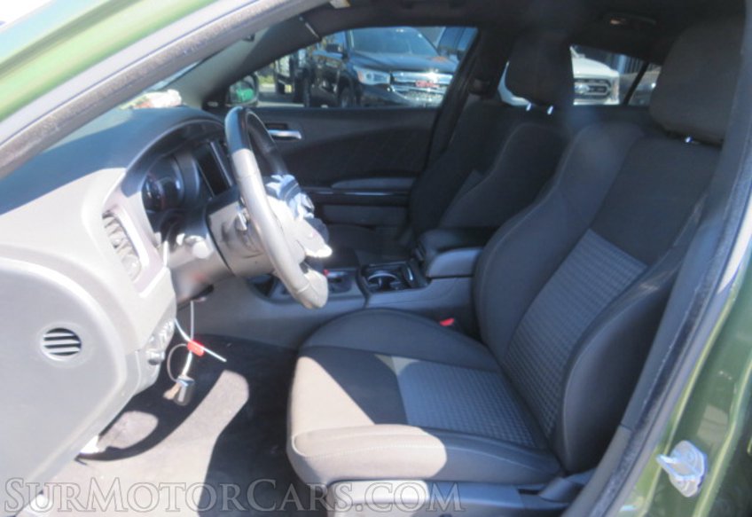 2020 Dodge Charger - Image 24