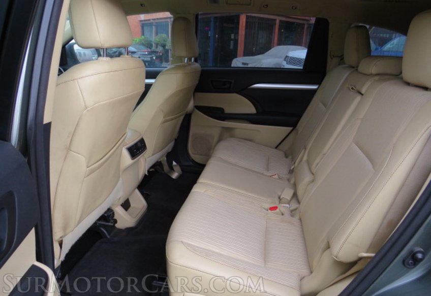 2015 Toyota Highlander - Image 24