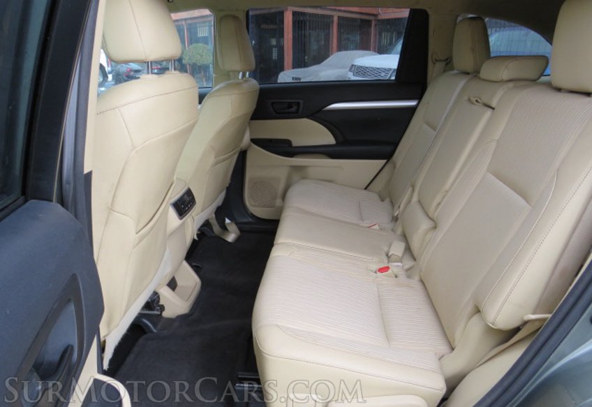 2015 Toyota Highlander - Image 33