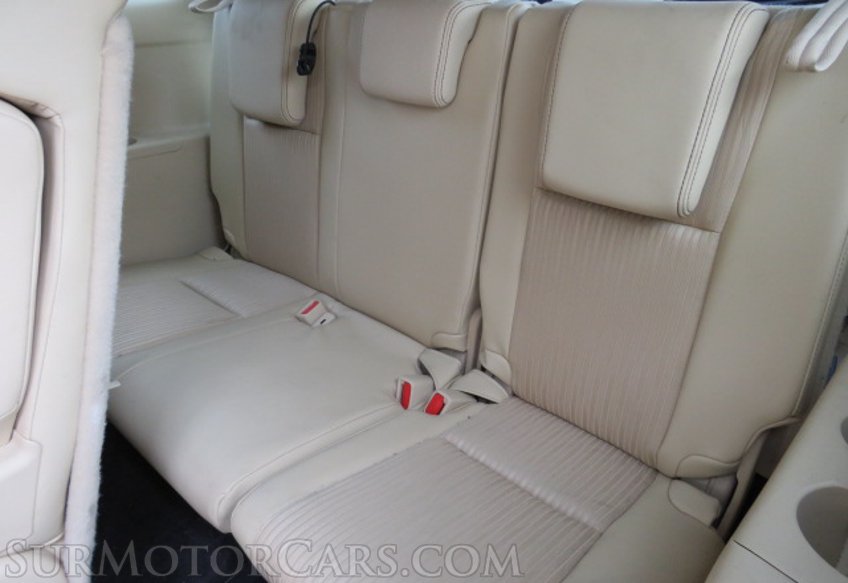 2015 Toyota Highlander - Image 25